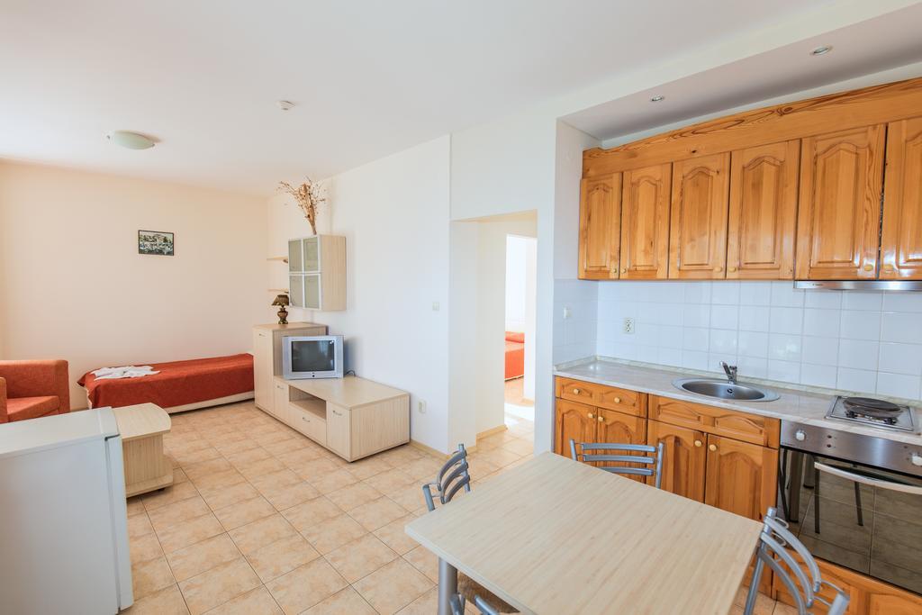 Belle Air Aparthotel Slăntjev Brjag Exteriör bild