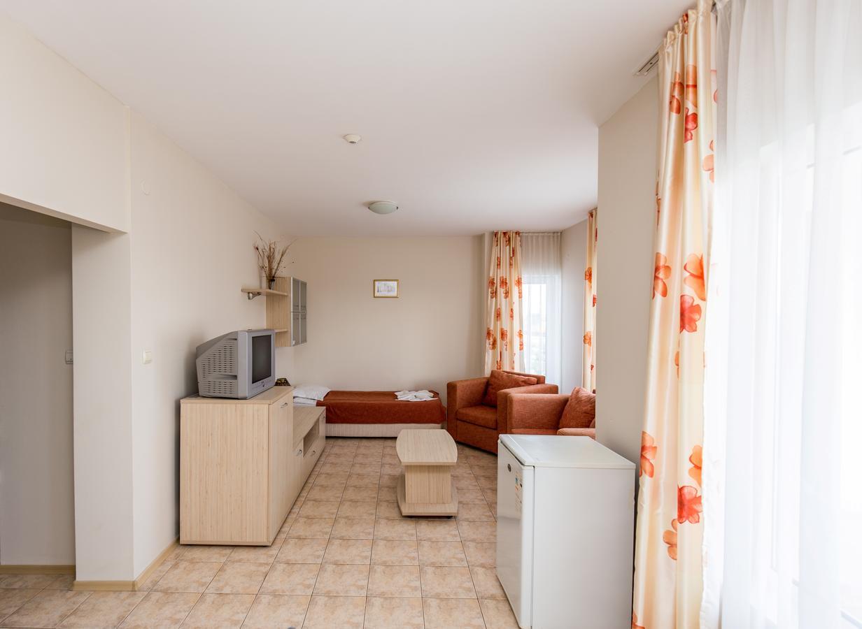 Belle Air Aparthotel Slăntjev Brjag Exteriör bild